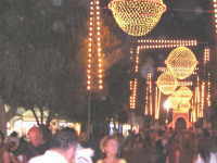 nachts ein Lichtermeer