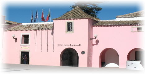 im Vorhof ds Museums