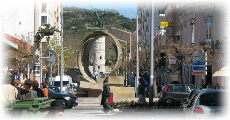 Loul&eacute; - Strassenszene