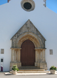 romanisch-gotisches Eingangsportal