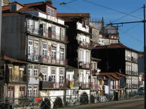 Altstadth&auml;user am Douro