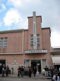 Cine Teatro und Galerie